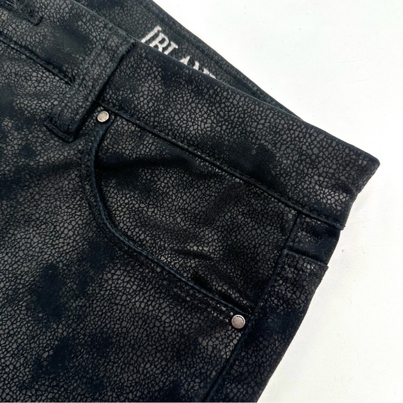 BLANK NYC Skinny Pants Womens 28 Black Textured Coated Rocker Goth Slim Leg - Picture 7 of 9